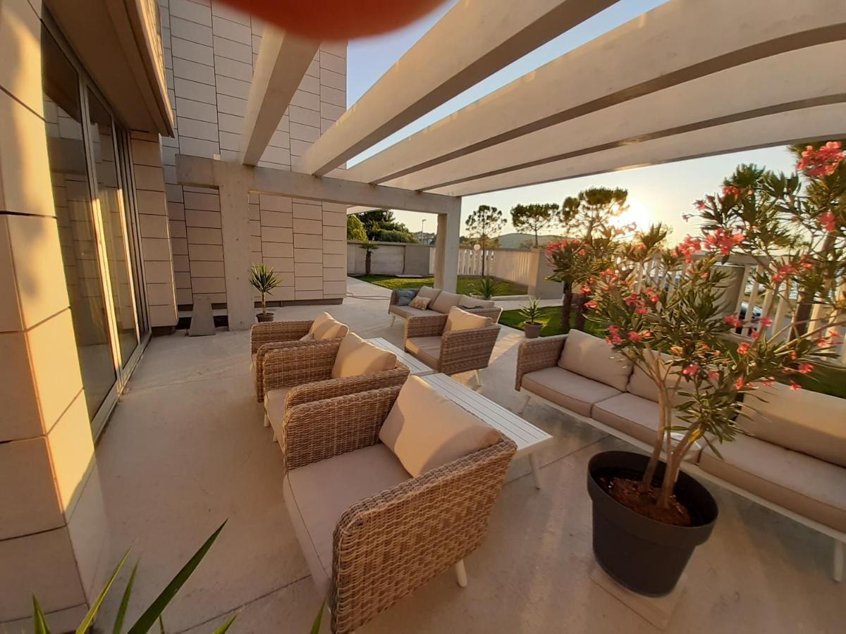 St.Barth Apartments 시베니크 외부 사진