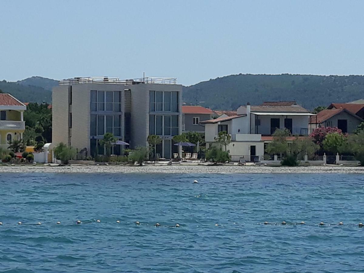 St.Barth Apartments 시베니크 외부 사진